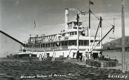 stern wheel steamer yukon at nenana